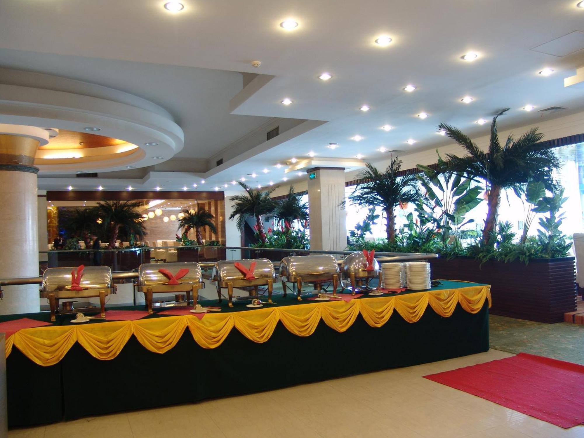 Kunming Golden Spring Hotel מראה חיצוני תמונה
