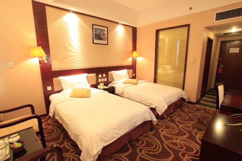 Kunming Golden Spring Hotel מראה חיצוני תמונה