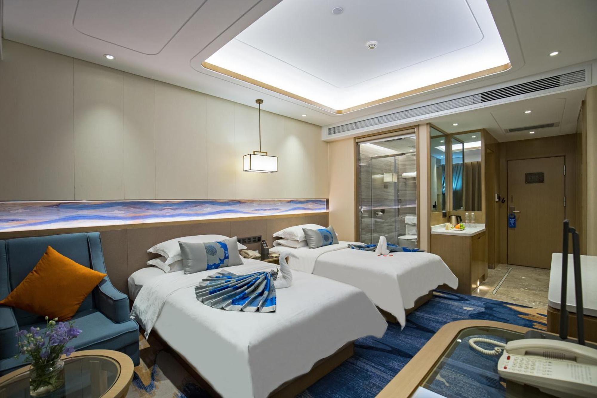 Kunming Golden Spring Hotel מראה חיצוני תמונה