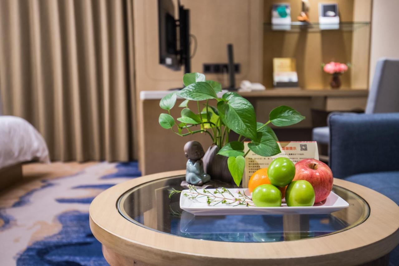 Kunming Golden Spring Hotel מראה חיצוני תמונה
