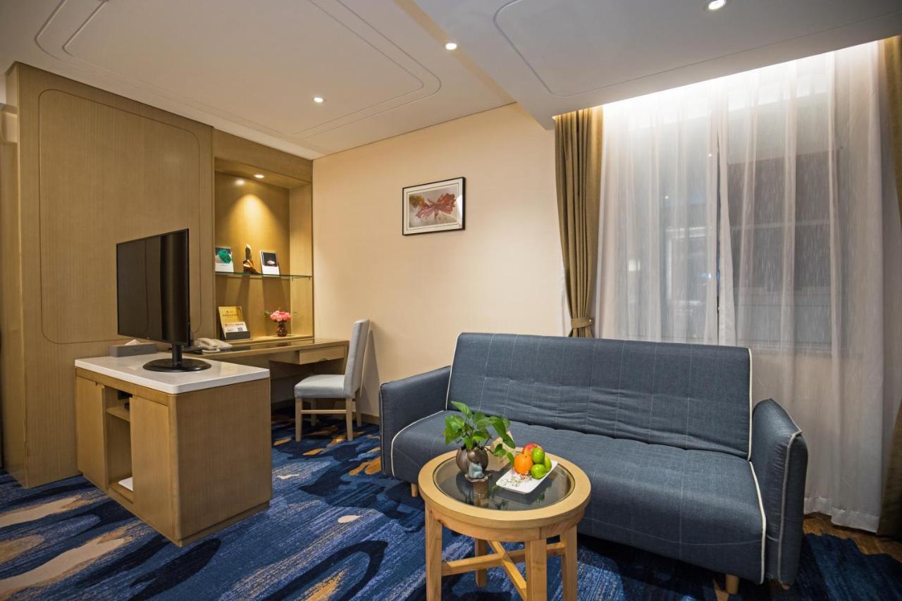 Kunming Golden Spring Hotel מראה חיצוני תמונה
